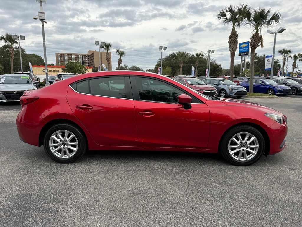 2016 Mazda Mazda3 i Sport 8