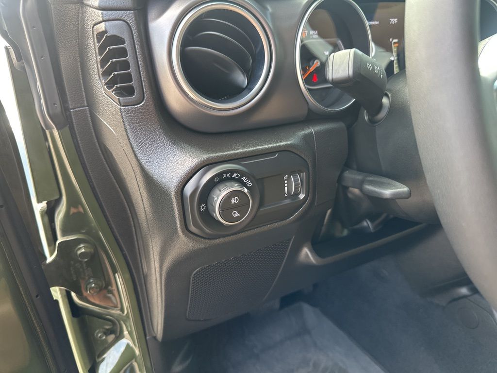 Used Car 2023 Jeep Gladiator  Rubicon For Sale Under $40,000 In Austin, Texas