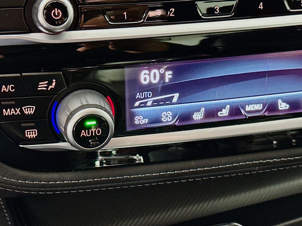 2018 BMW M5 Base 21