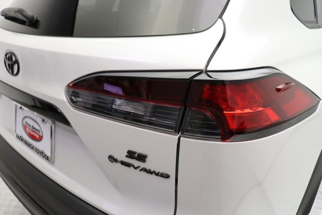 Thumbnail: 2025 Toyota Corolla Cross - 9