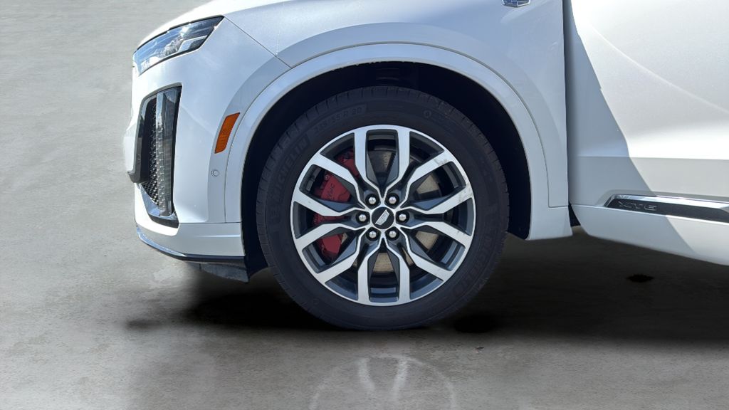 2024 Cadillac XT6