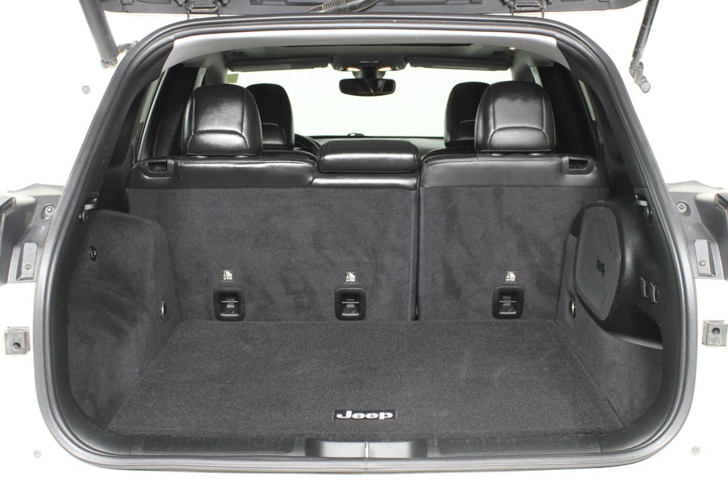 Used 2019 Jeep Cherokee for sale in 