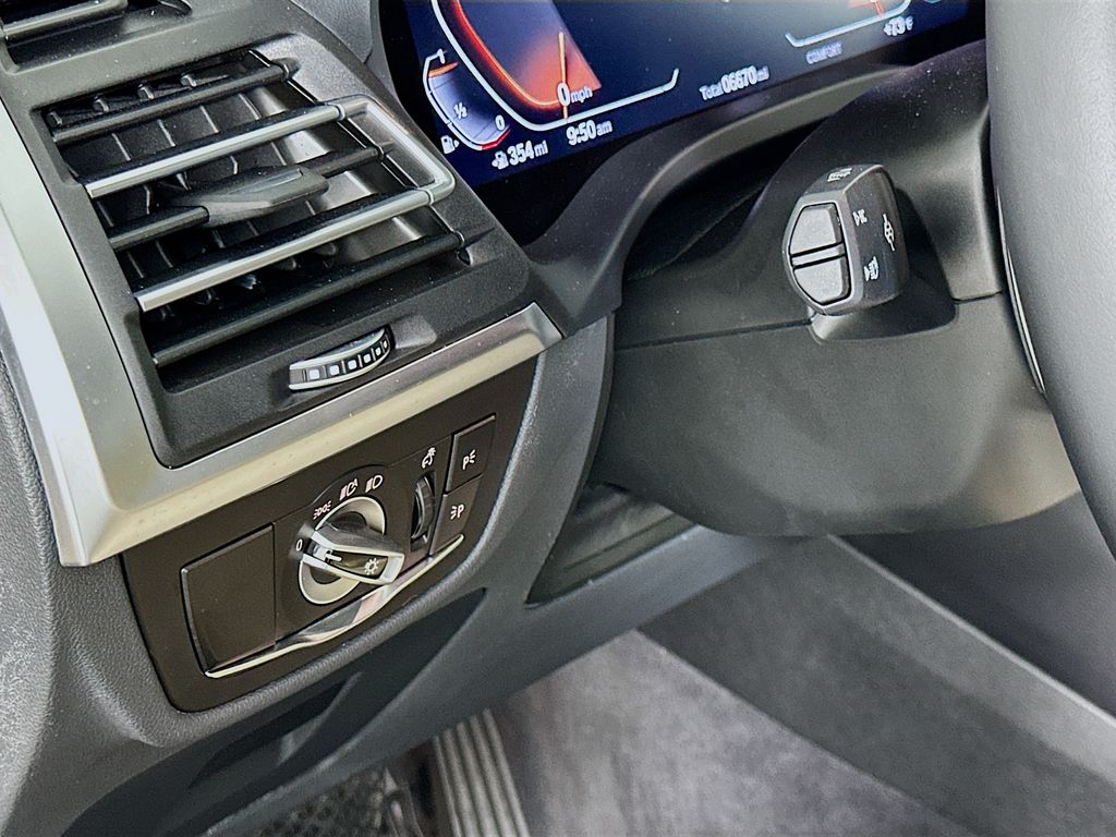2024 BMW X3 sDrive30i 10