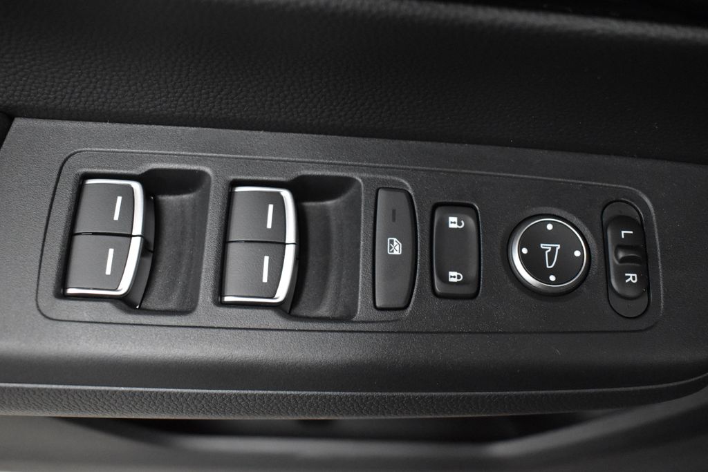 2025 Honda CR-V Sport Touring 9