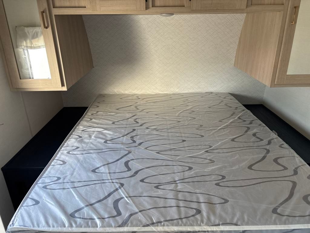 2025 Prime Time Avenger 27 RBS Travel Trailer