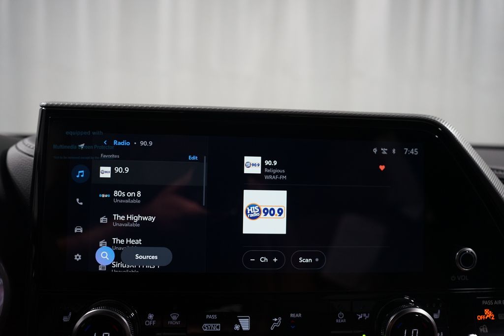 Thumbnail: 2025 Toyota Highlander - 19