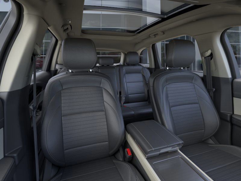2025 Lincoln Nautilus Hybrid Reserve