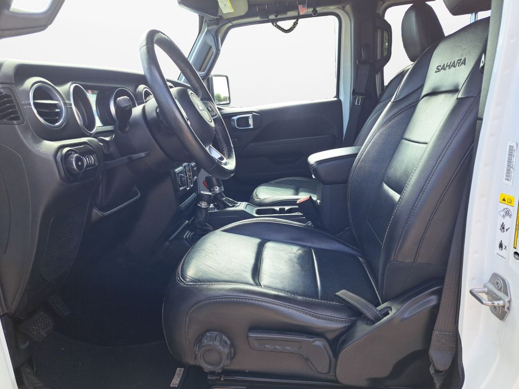 Used Car 2018 Jeep Wrangler  Unlimited Sahara For Sale Under $30,000 In Austin, Texas