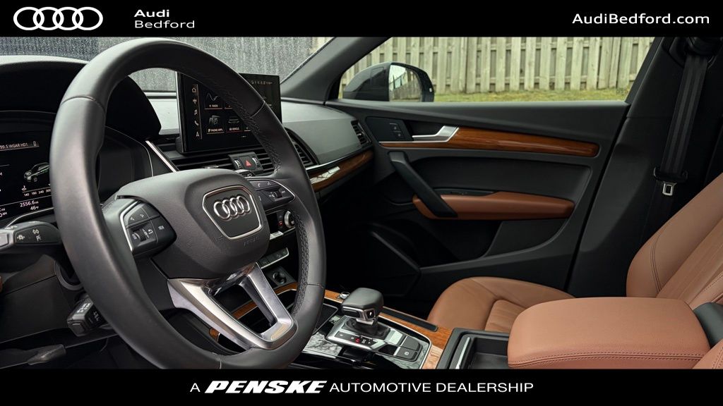 Thumbnail: 2021 Audi Q5 - 15