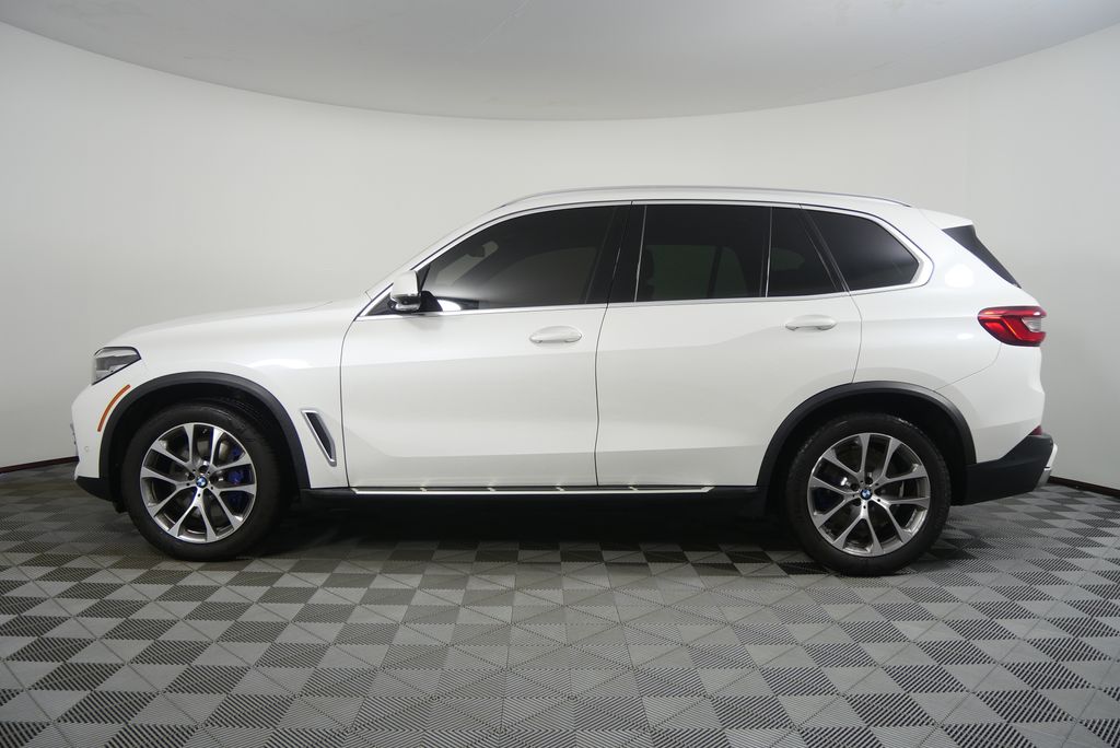 Thumbnail: 2019 BMW X5 - 6