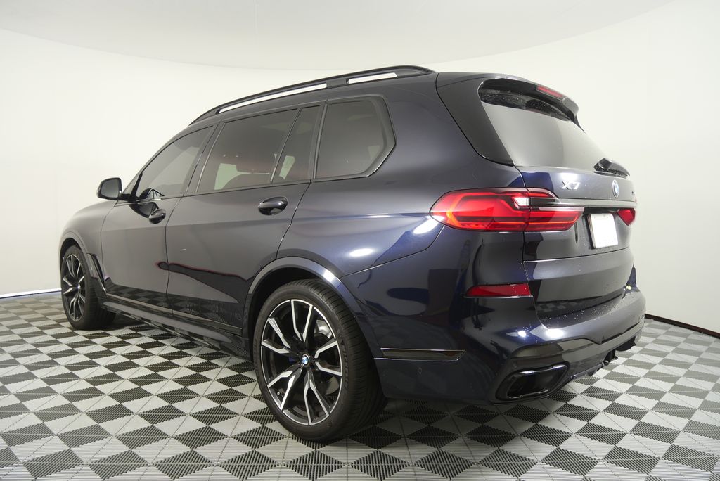 Thumbnail: 2021 BMW X7 - 5