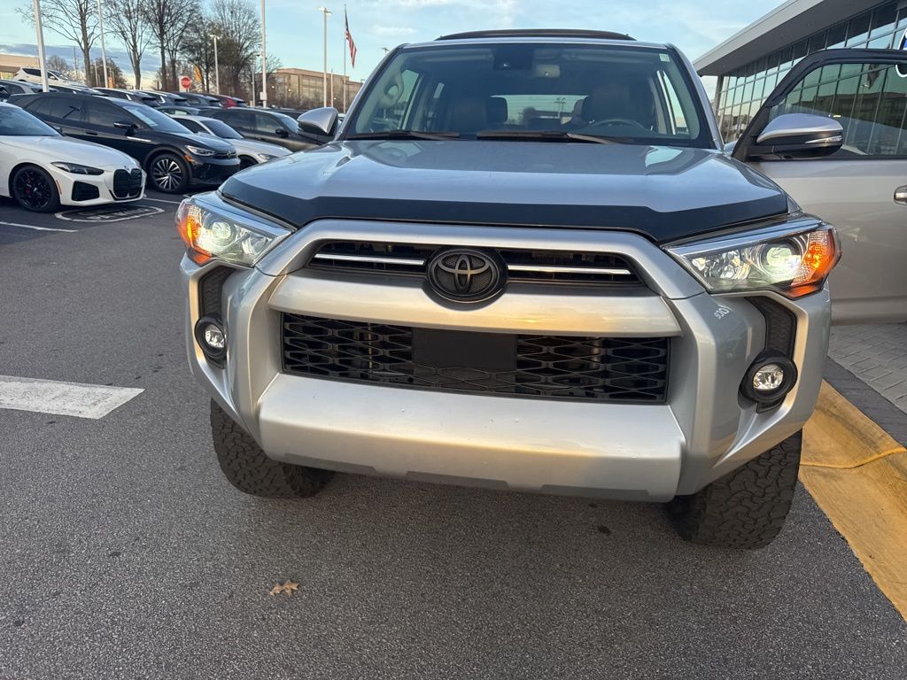 Thumbnail: 2021 Toyota 4Runner - 6