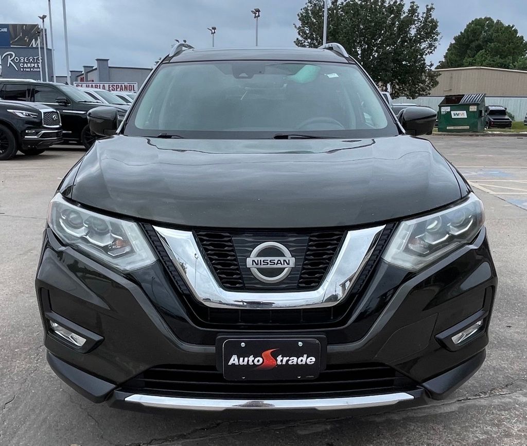 2017 Nissan Rogue SL Black at Autostrade