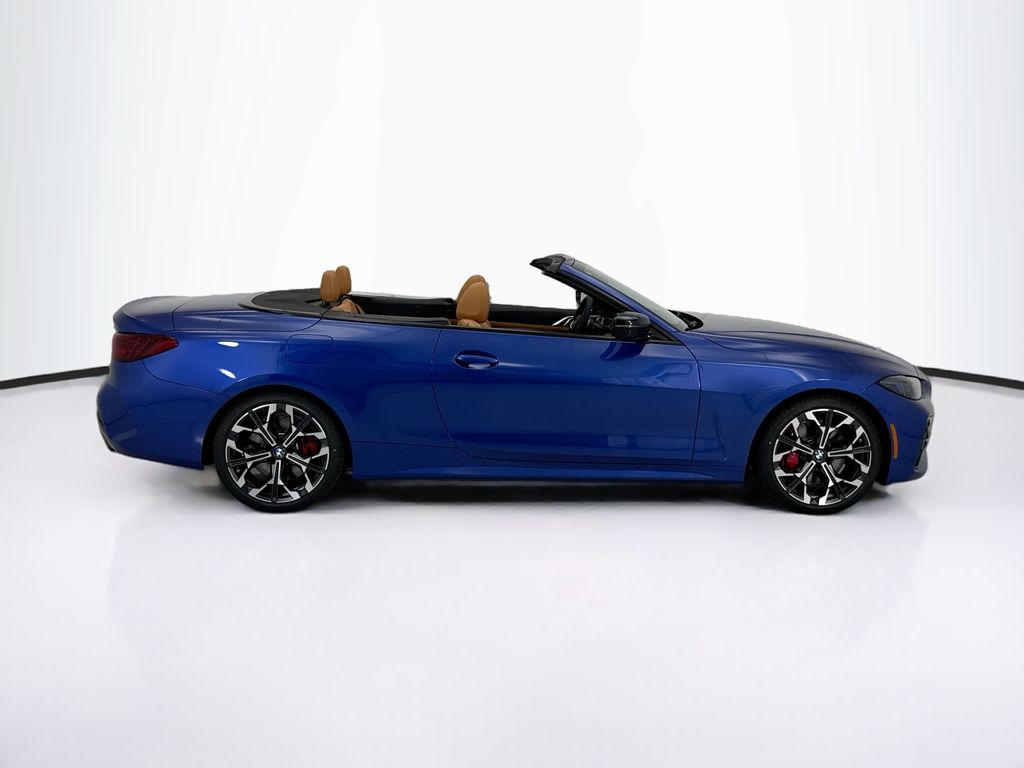 Thumbnail: 2027 BMW 4 Series - 4