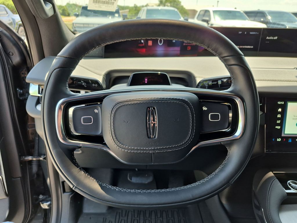 Used Car 2025 Lincoln Navigator  Reserve For Sale Under $90,000 In Austin, Texas