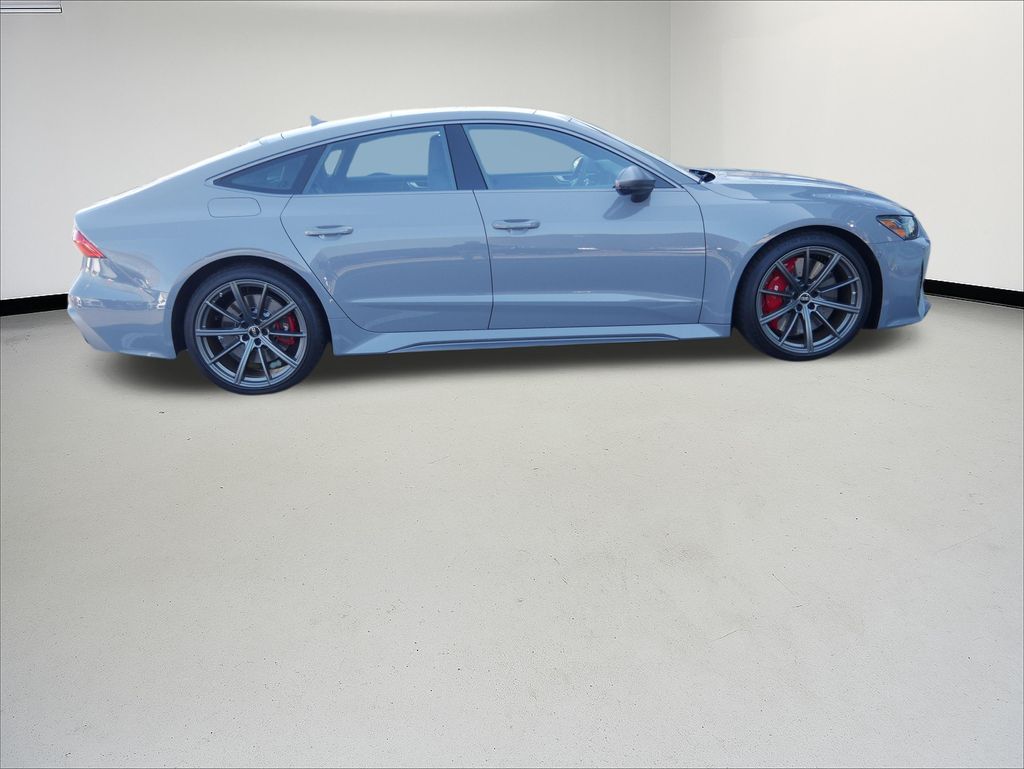 Thumbnail: 2026 Audi RS 7 - 5