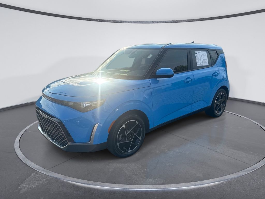 Used 2023 Blue Kia EX image 3