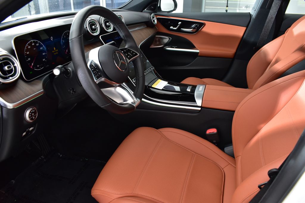 Thumbnail: 2025 Mercedes-Benz C-Class - 14