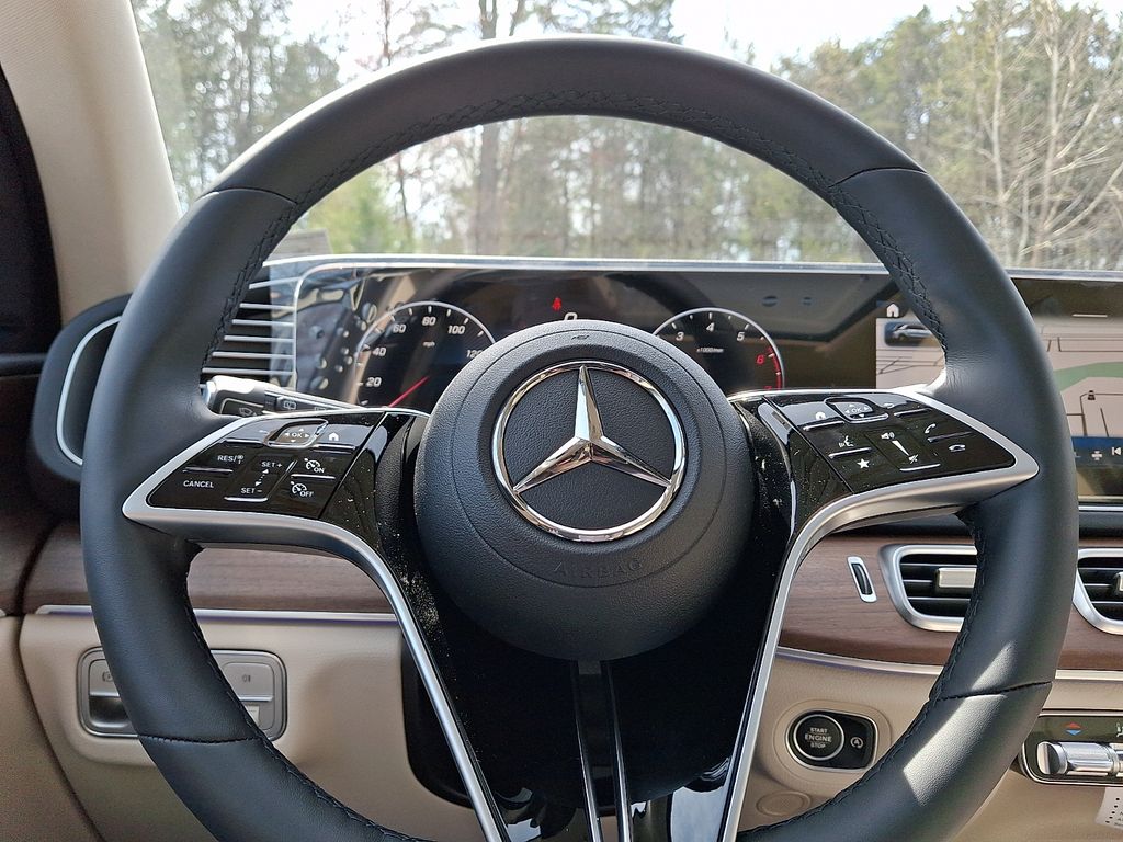 Thumbnail: 2026 Mercedes-Benz GLE - 15