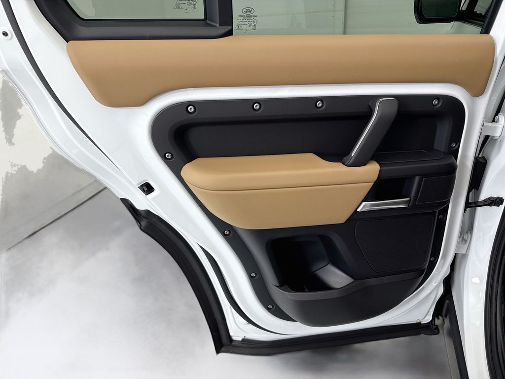 Thumbnail: 2026 Land Rover Defender - 26