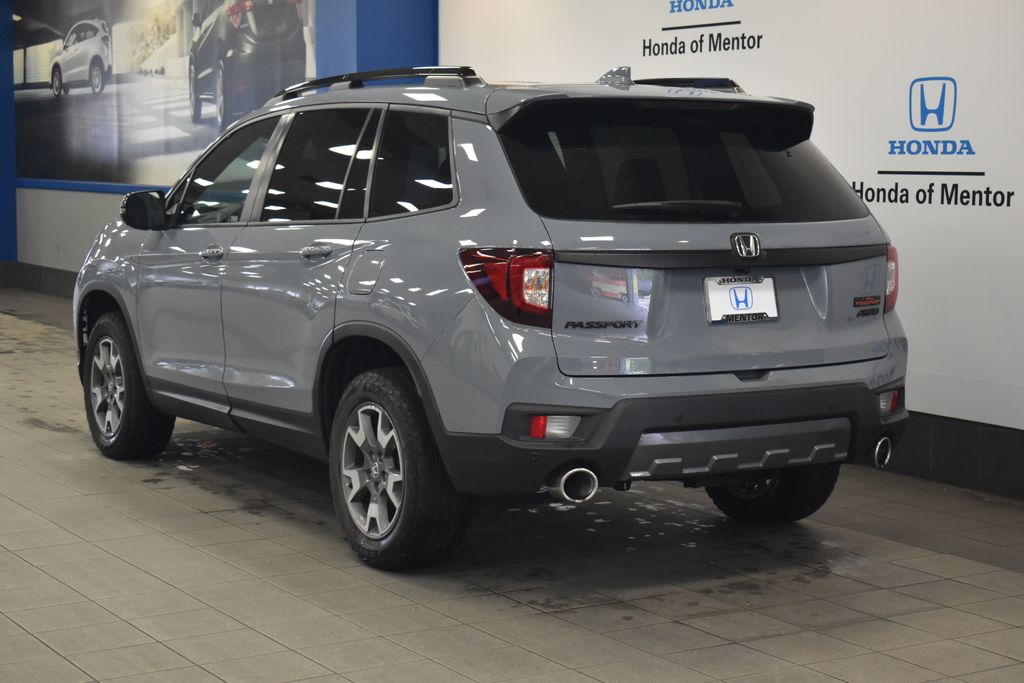 Thumbnail: 2023 Honda Passport - 5