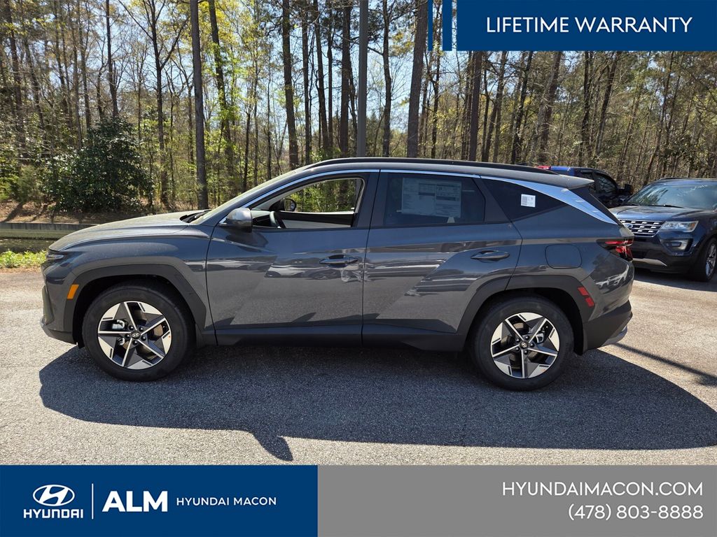 New 2026 Gray HYUNDAI SEL image 3