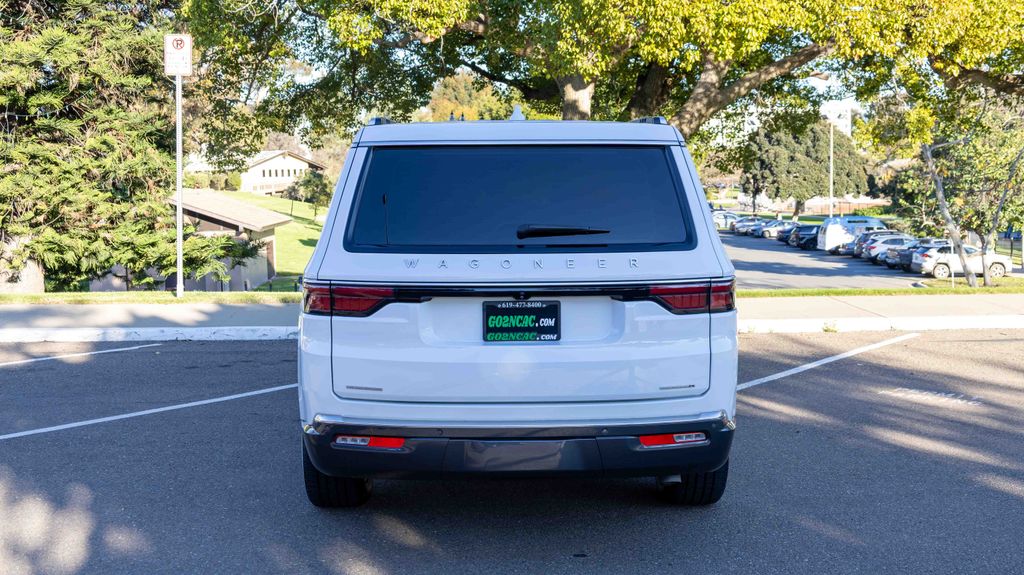 Used 2022 Jeep Wagoneer Series II 4D Sport Utility