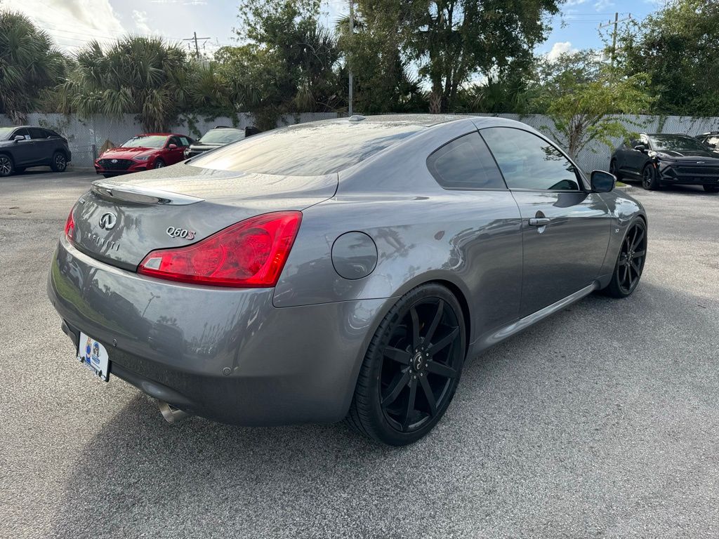 2014 INFINITI Q60 Journey 8