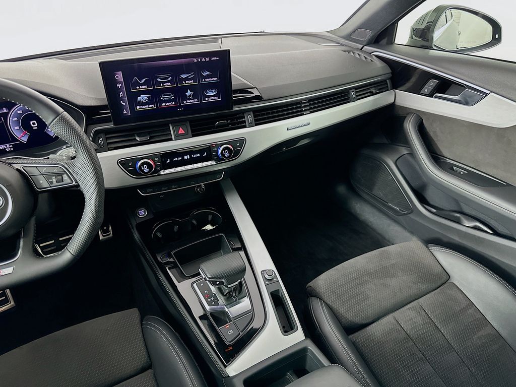Thumbnail: 2020 Audi A4 - 23