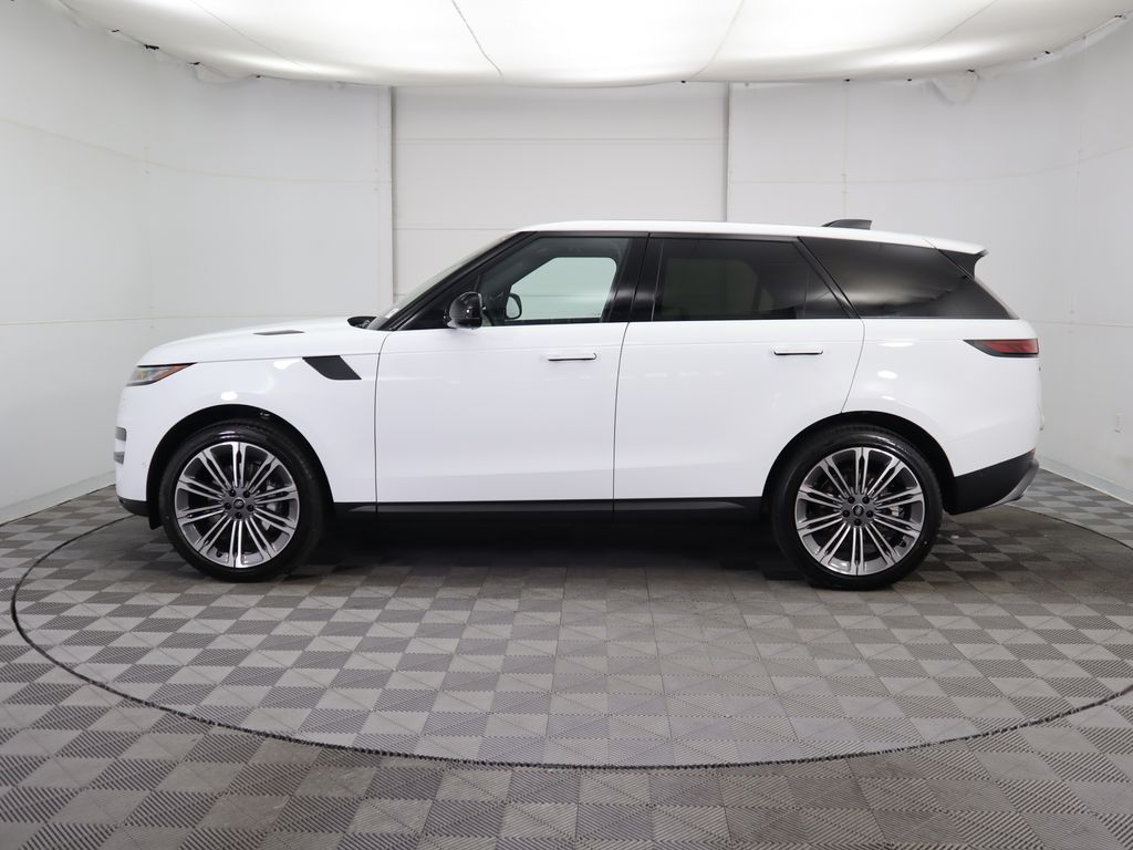 2025 Land Rover Range Rover Sport SE 8