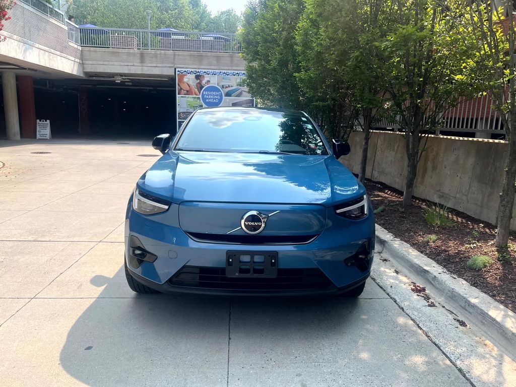 Used 2023 Volvo C40 Ultimate with VIN YV4ED3GM3P2039648 for sale in Bethesda, MD