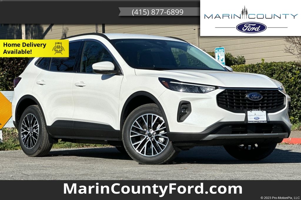 2025 Ford Escape Hybrid Plug-in FWD