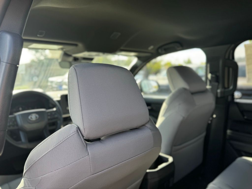 2025 Toyota Tacoma SR5 Double Cab photo 16