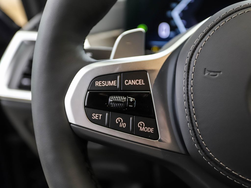 Thumbnail: 2026 BMW X5 - 12