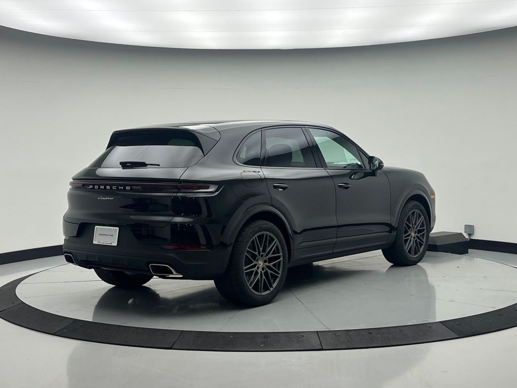 Thumbnail: 2026 Porsche Cayenne - 9