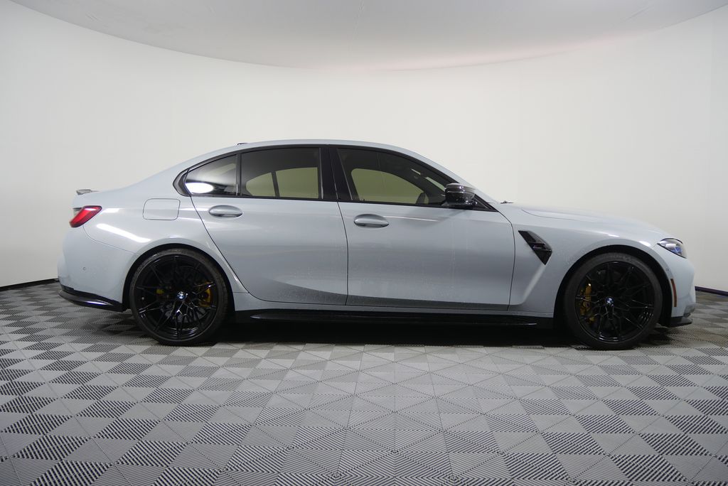 Thumbnail: 2021 BMW M3 - 2
