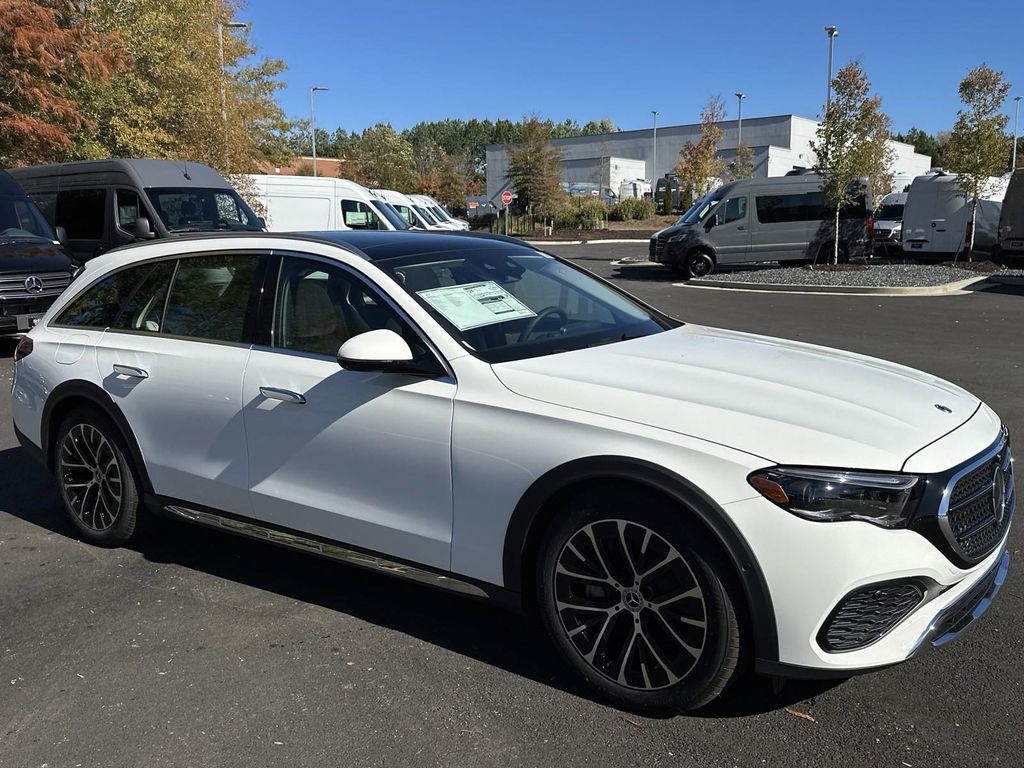 2025 Mercedes-Benz E-Class E 450 2