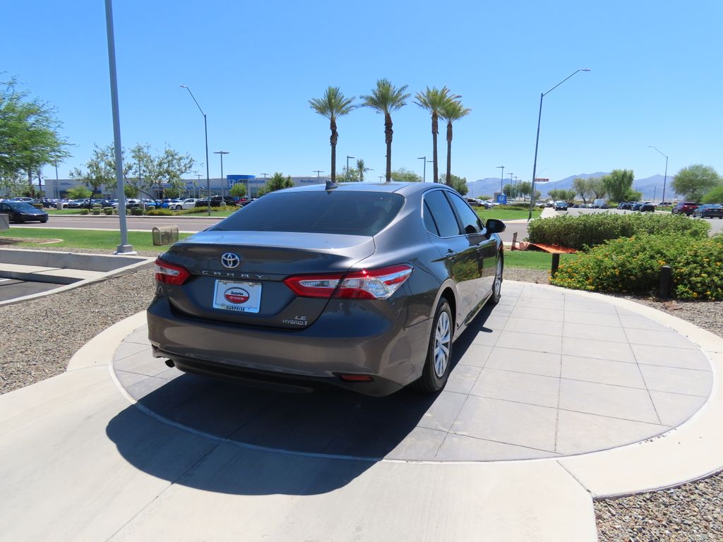 Thumbnail: 2020 Toyota Camry - 5