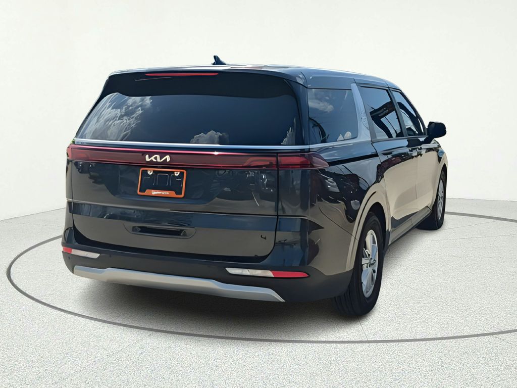 2022 Kia Carnival LXS Gray at Shottenkirk Kia Fort Bend