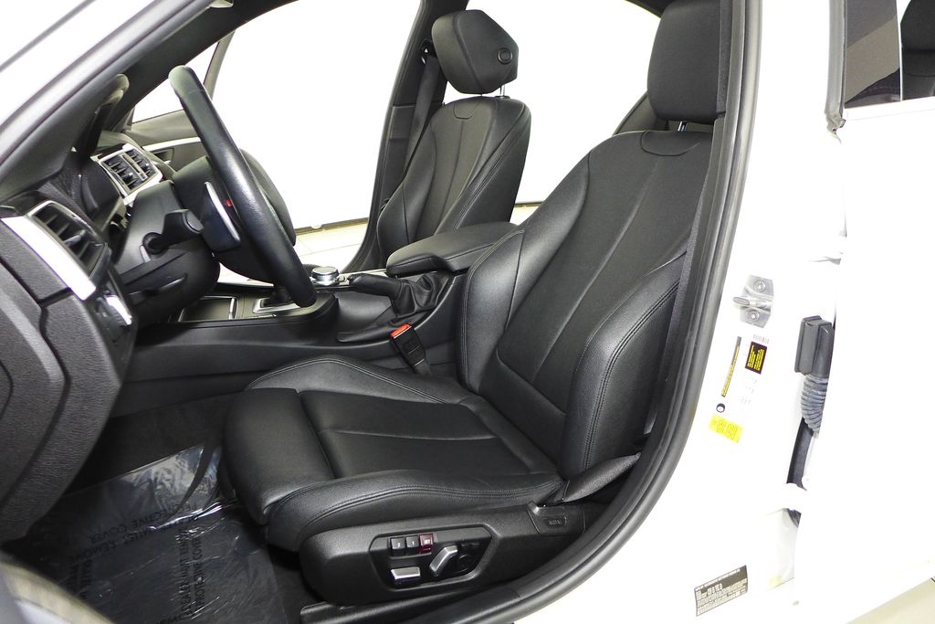 2018 BMW 3 Series 330i 22