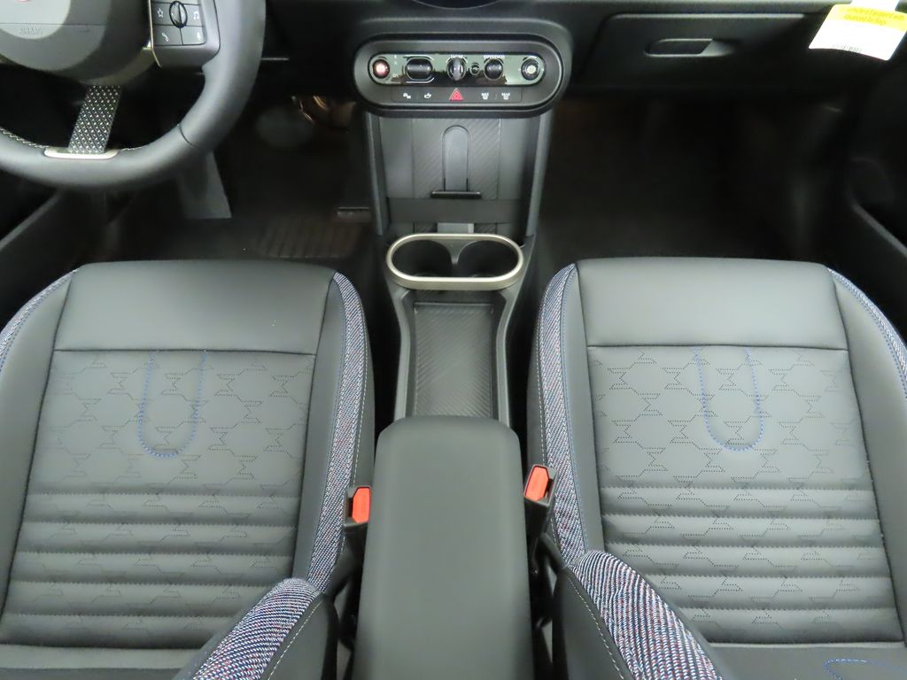 Thumbnail: 2025 MINI Cooper Hardtop - 16