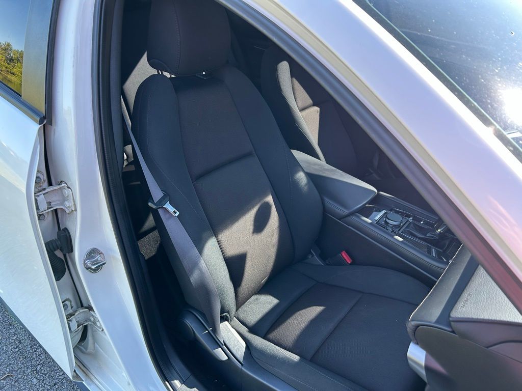 Thumbnail: 2021 Mazda Mazda3 - 15