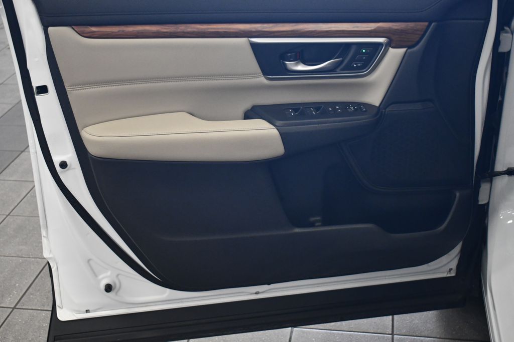 Thumbnail: 2019 Honda CR-V - 16