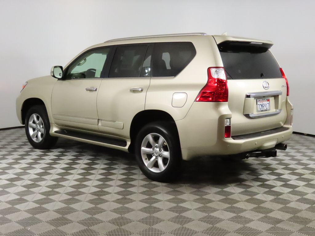 Thumbnail: 2013 Lexus GX - 3