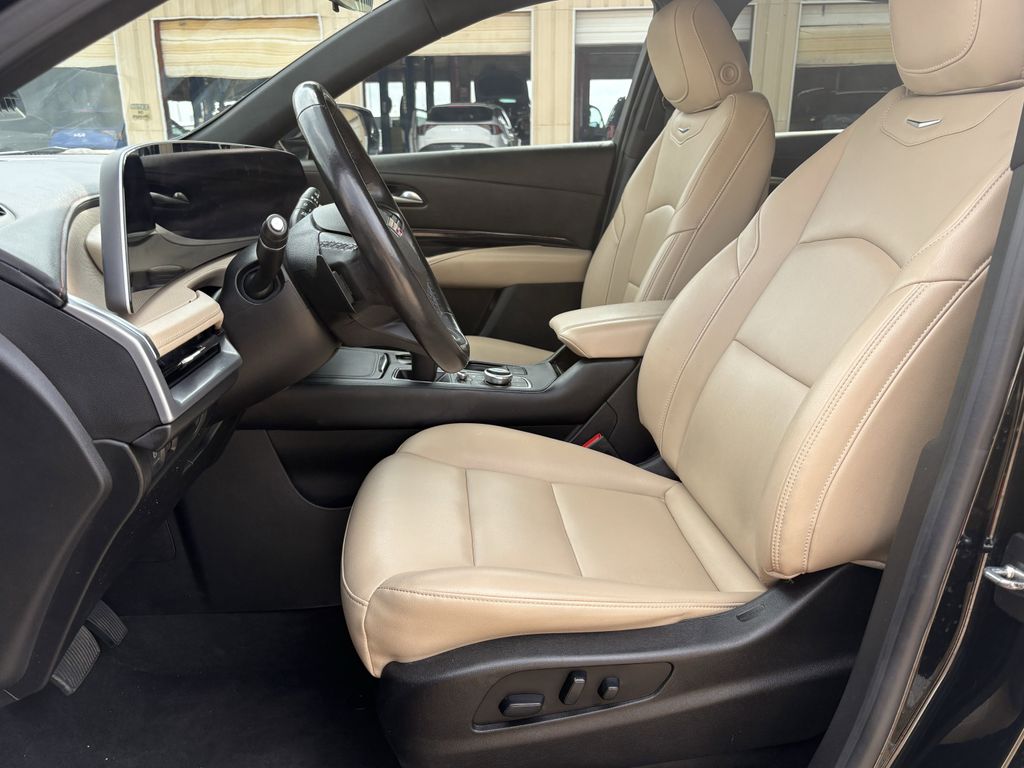 Used 2024 Stellar Black Metallic Cadillac Luxury image 12