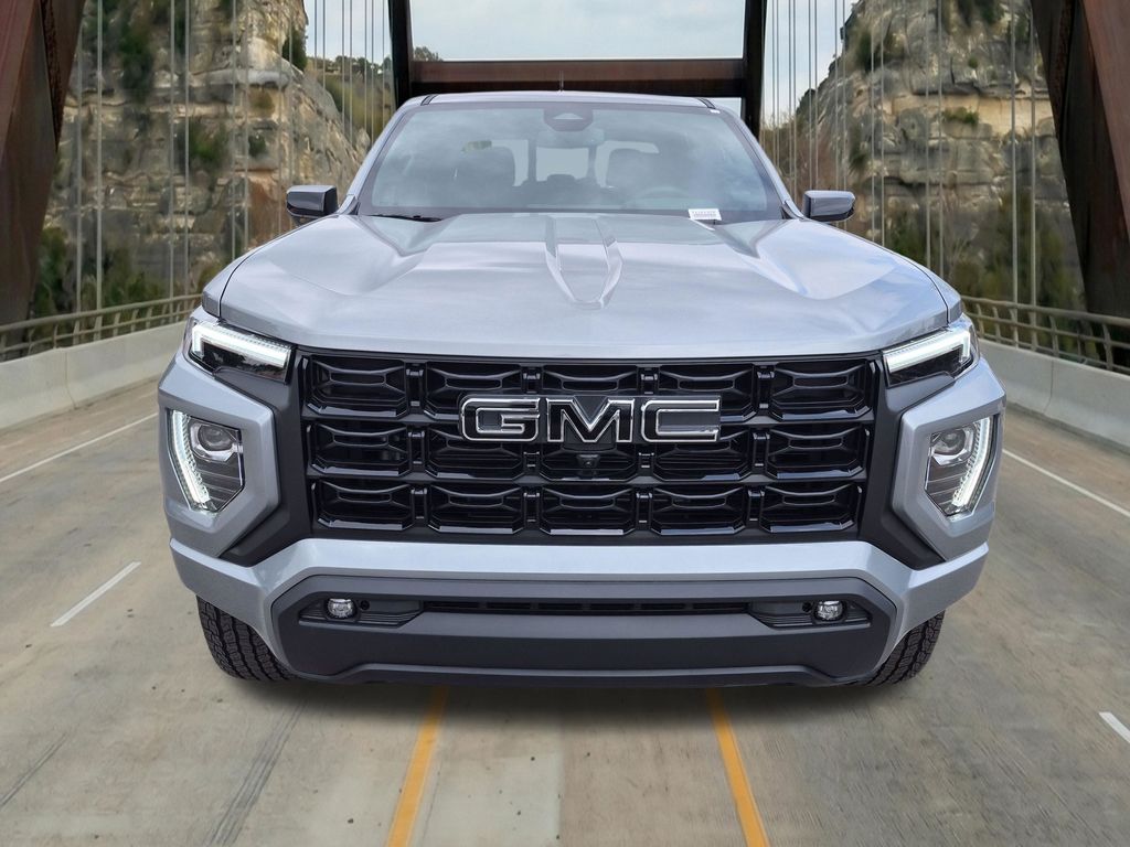View vehicle photo 2