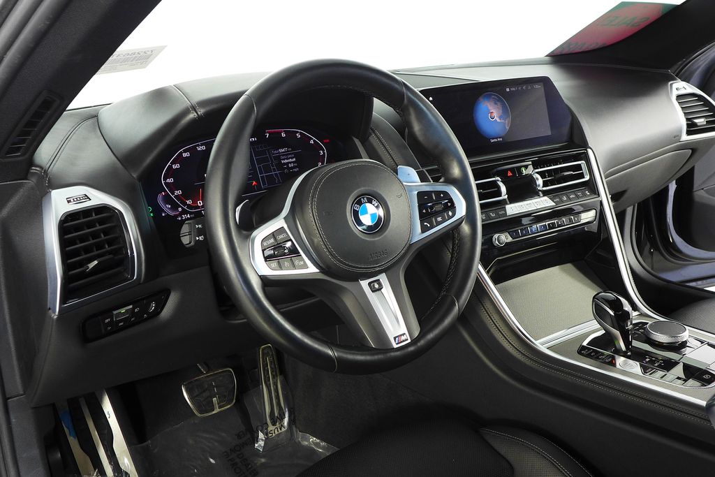 Thumbnail: 2022 BMW 8 Series - 23