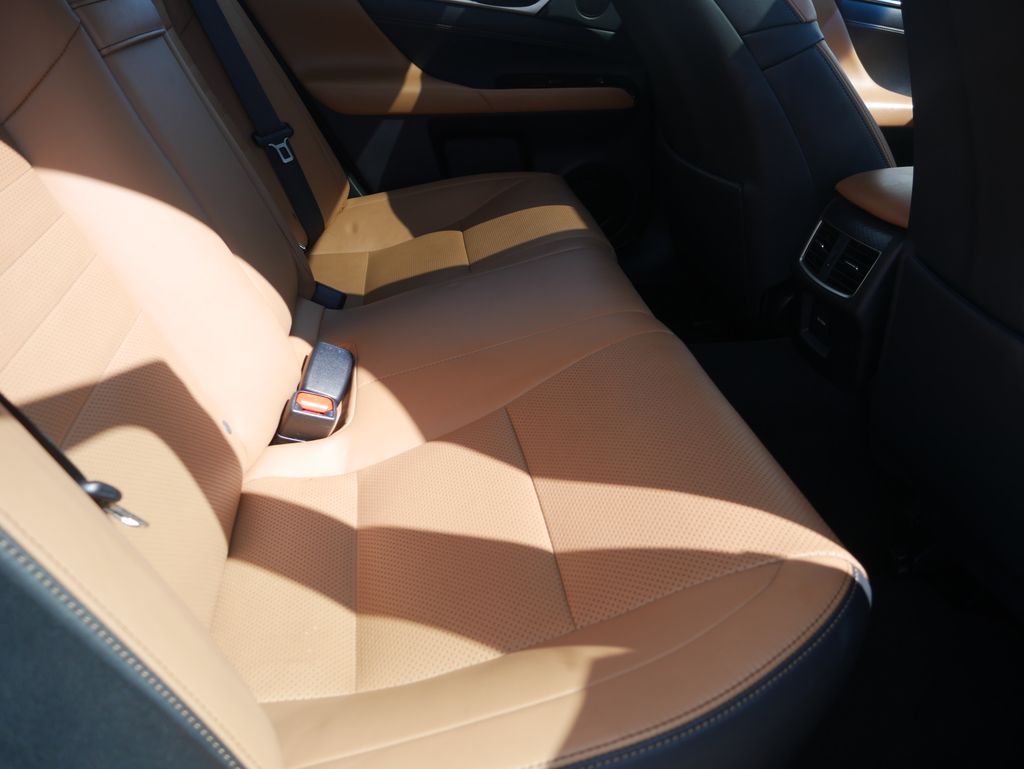 Thumbnail: 2020 Lexus GS - 27