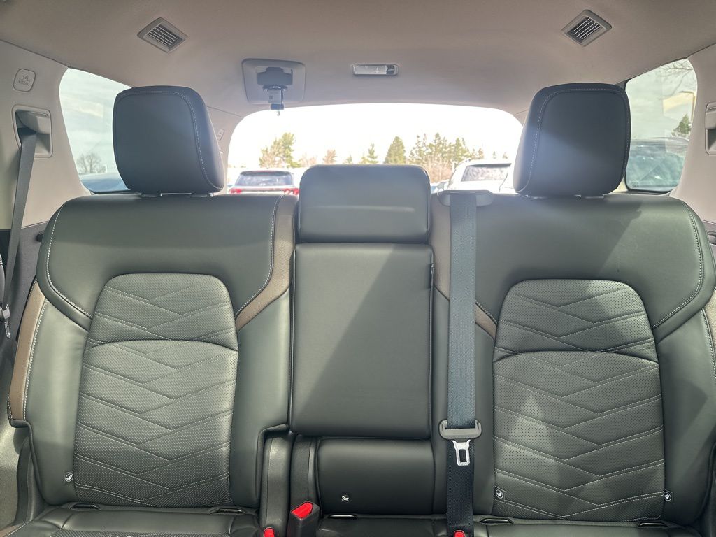 Used 2025 Blue Nissan Platinum image 10