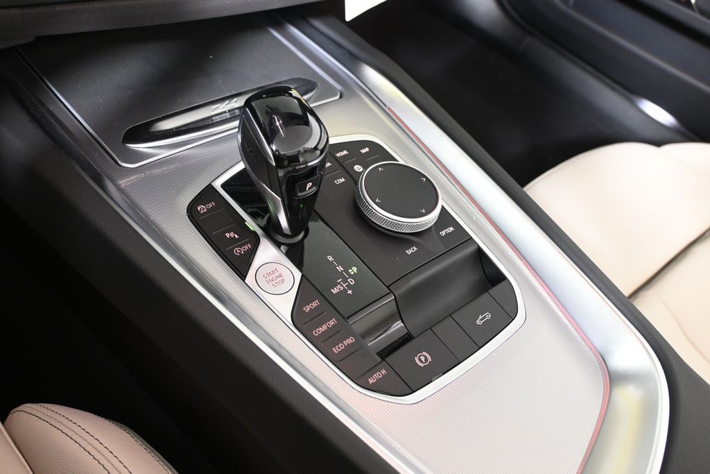 Thumbnail: 2026 BMW Z4 - 31